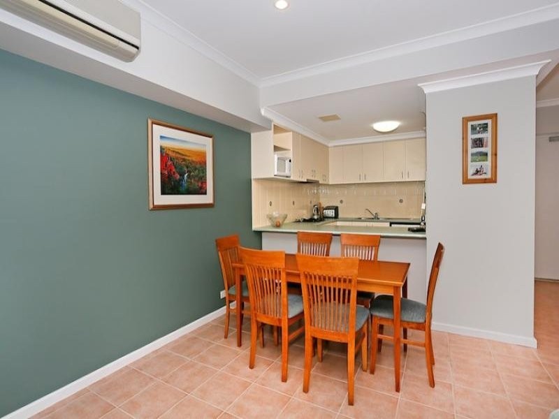 30/20 Apollo Place, Halls Head WA 6210