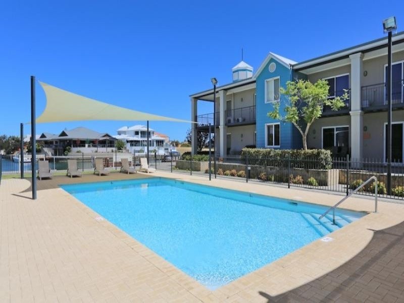 30/20 Apollo Place, Halls Head WA 6210