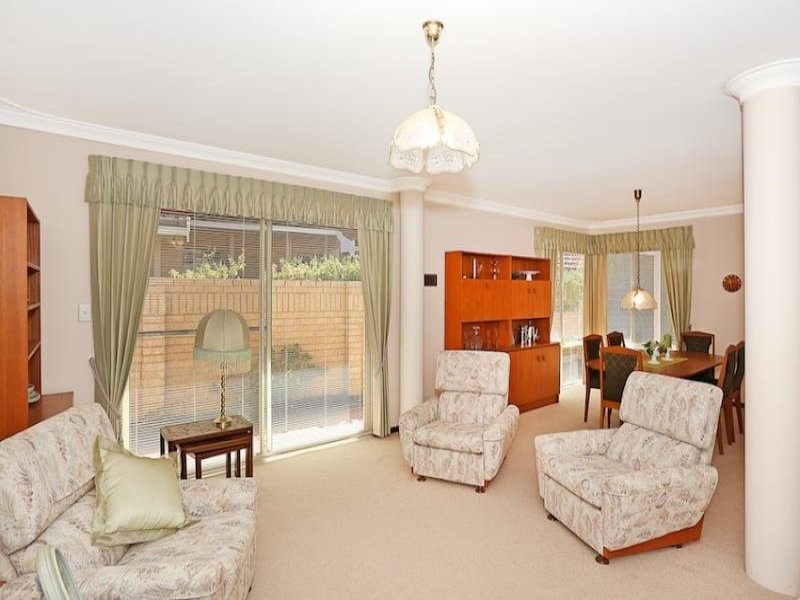 5 Reverie Mews, Halls Head WA 6210