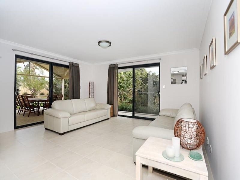 21 Dalwallinu Terrace, Dawesville WA 6211