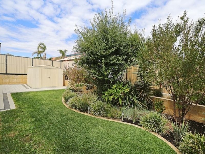 21 Dalwallinu Terrace, Dawesville WA 6211