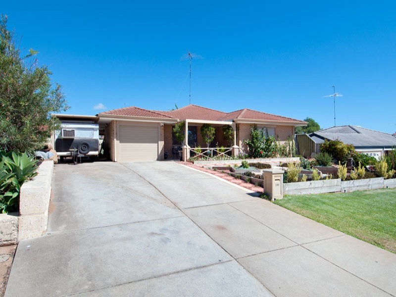 188 Oakmont Avenue, Meadow Springs WA 6210