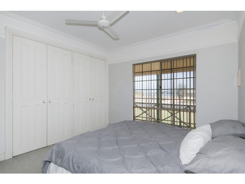 35 Orestes Street, San Remo WA 6210