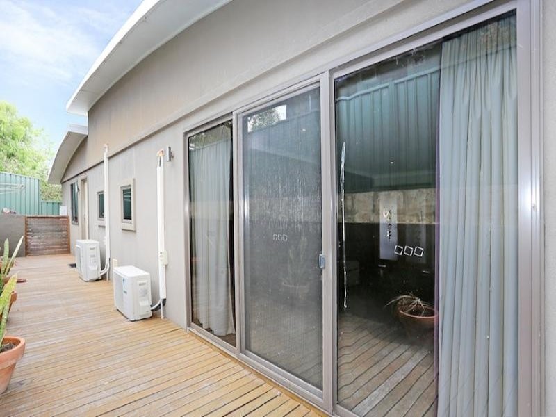 76A Janis Street, Halls Head WA 6210