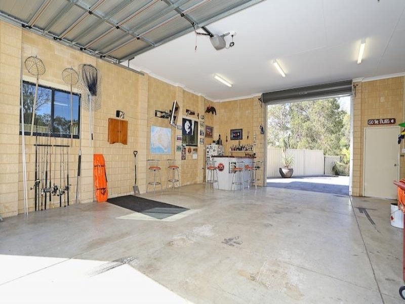 2 Estuary Heights Place, Bouvard WA 6211