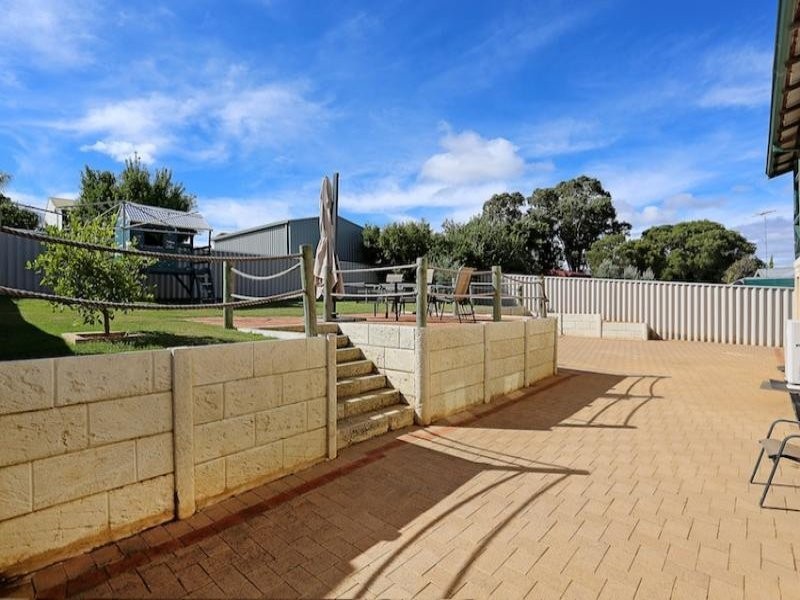 22 Corinna Street, Falcon WA 6210