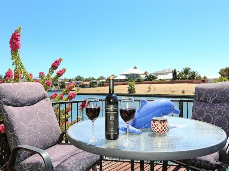 7 Picaroon Place, Halls Head WA 6210