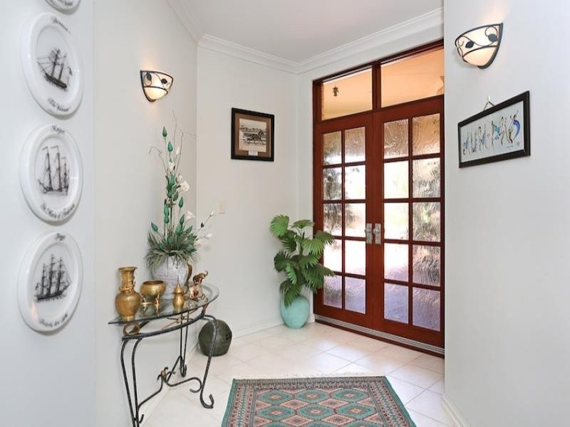 7 Picaroon Place, Halls Head WA 6210