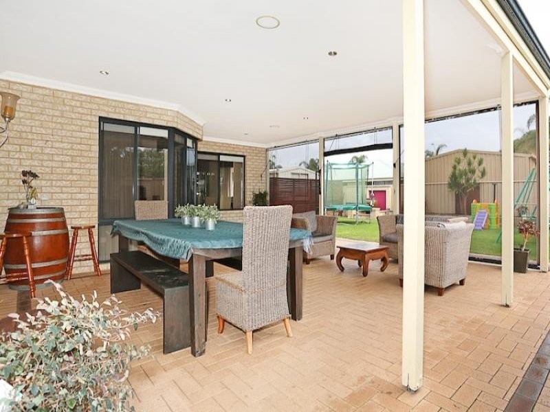 114 South Yunderup Road, South Yunderup WA 6208