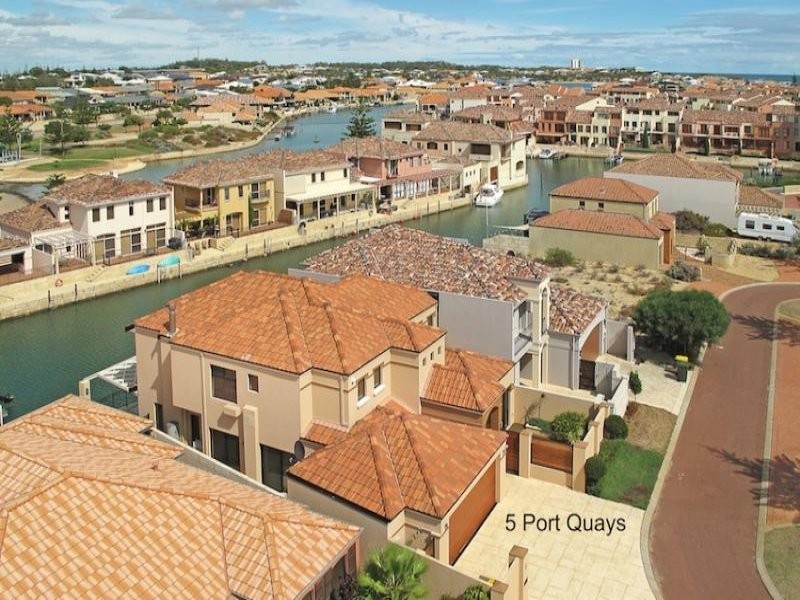 5 Port Quays, Wannanup WA 6210