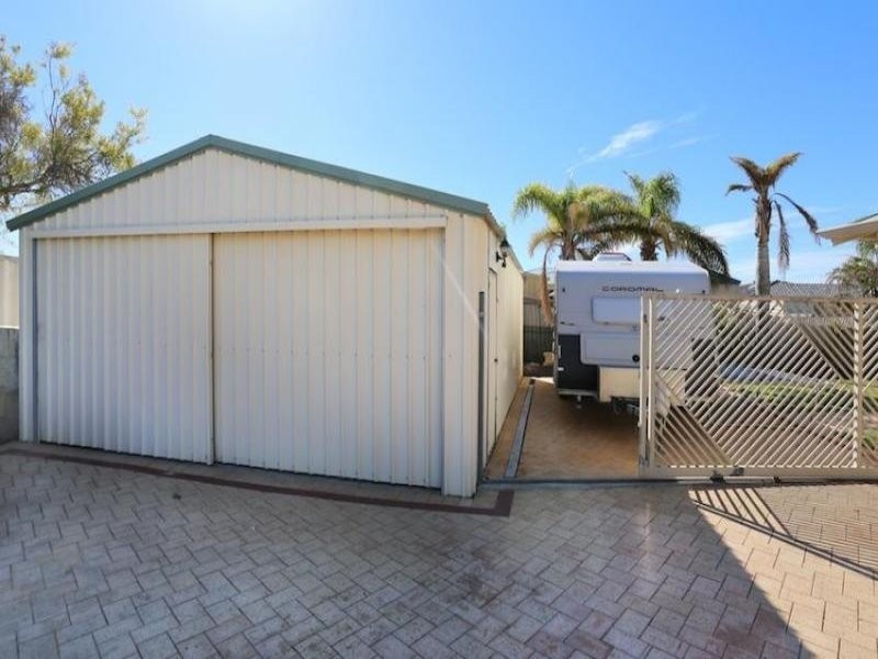 40 Pallas Way, San Remo WA 6210