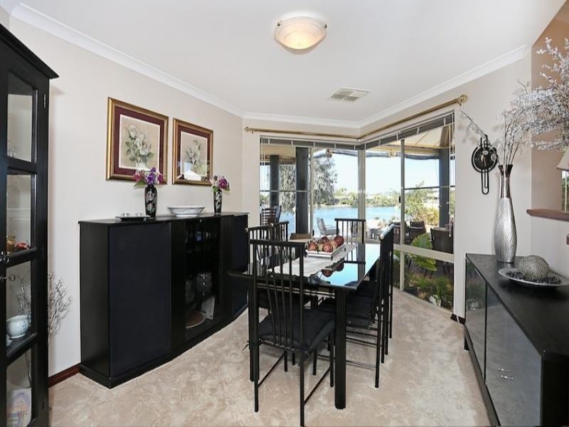 82 Banksia Terrace, South Yunderup WA 6208