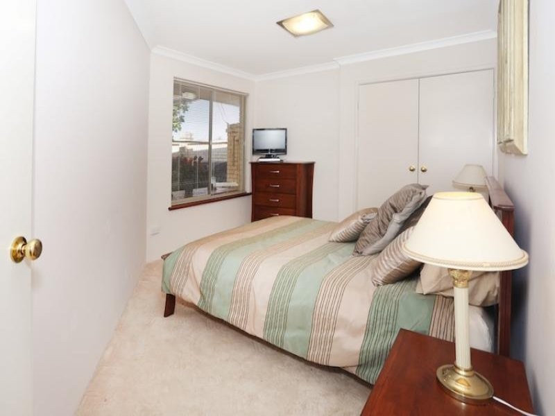 82 Banksia Terrace, South Yunderup WA 6208