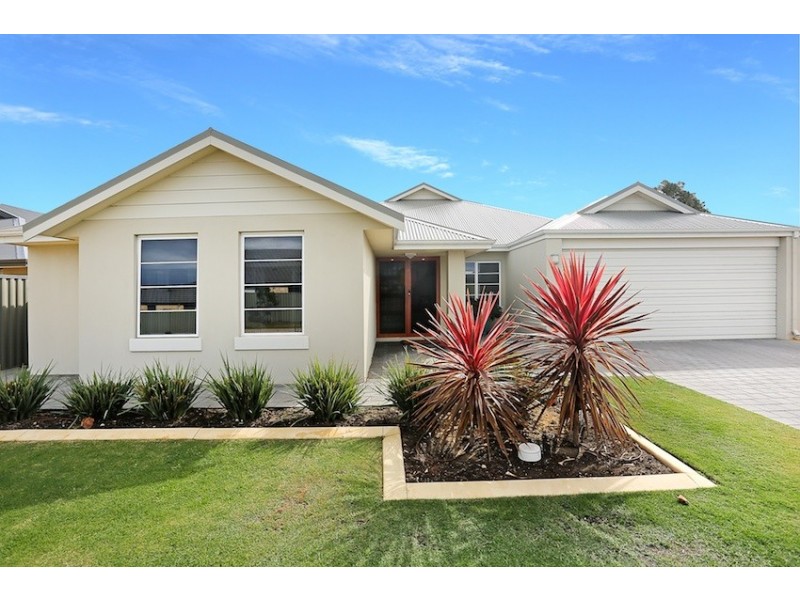 15 Purcell Gardens, South Yunderup WA 6208