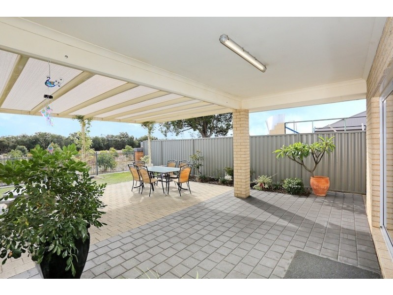 15 Purcell Gardens, South Yunderup WA 6208