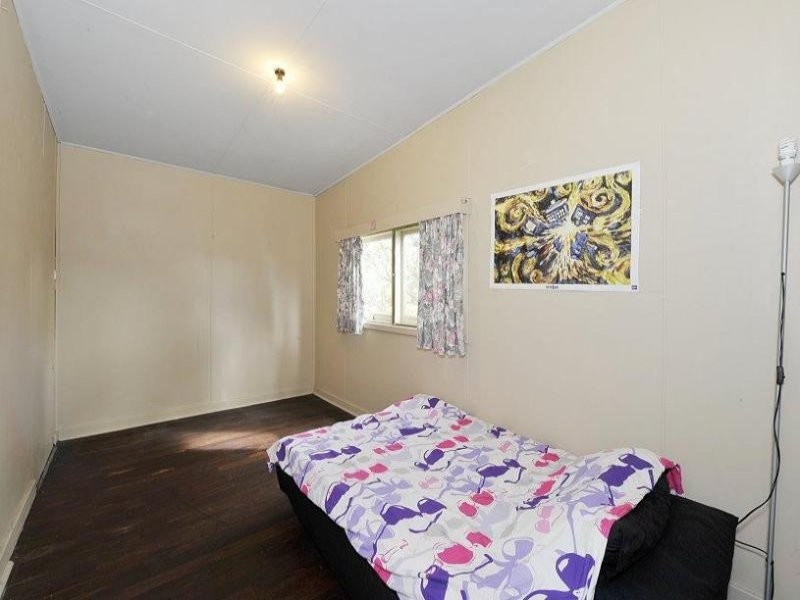 39 Shayne Street, Halls Head WA 6210