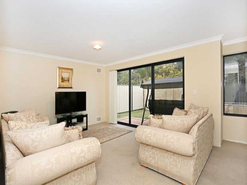 15/27 Meadow Springs Drive, Meadow Springs WA 6210