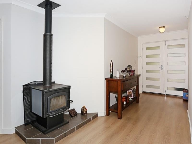 97 Peelwood Parade, Halls Head WA 6210