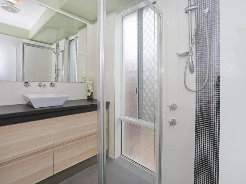 97 Peelwood Parade, Halls Head WA 6210