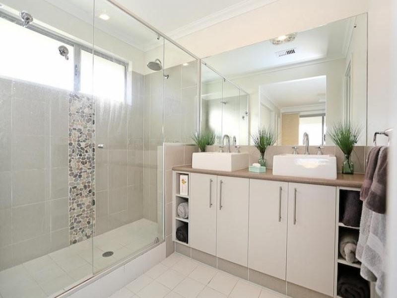 19 Arpentuer Turn, Madora Bay WA 6210