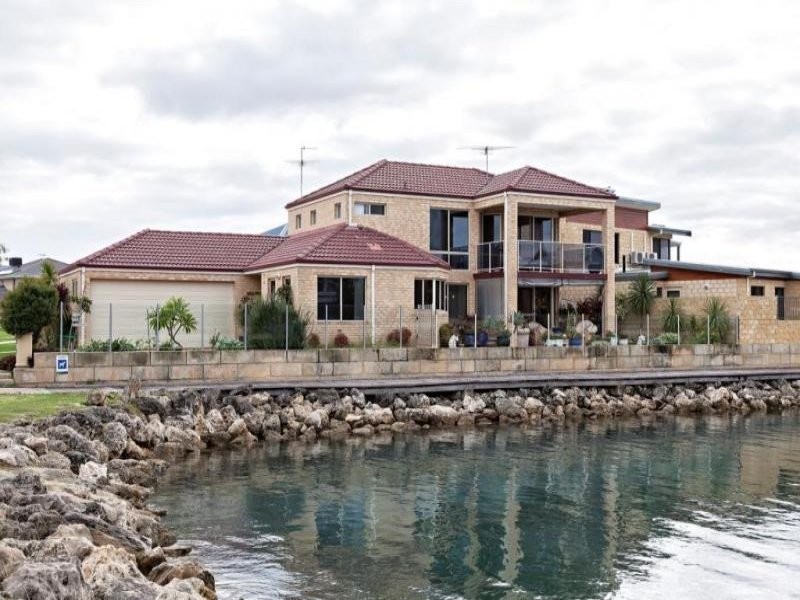 23 San Marco Quays, Halls Head WA 6210