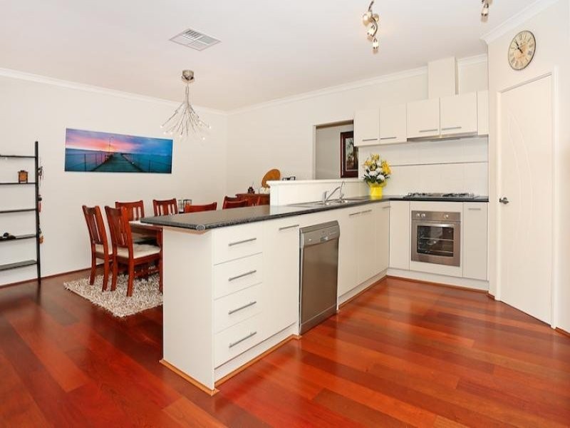 18 Joshua Carrol Street, Madora Bay WA 6210