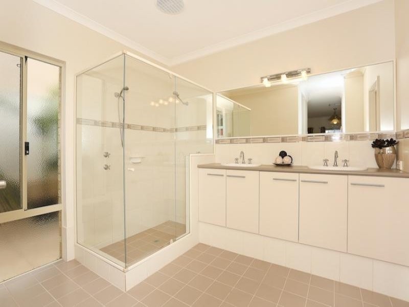 18 Joshua Carrol Street, Madora Bay WA 6210