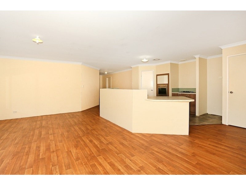 24 Honeydew Trail, Wannanup WA 6210