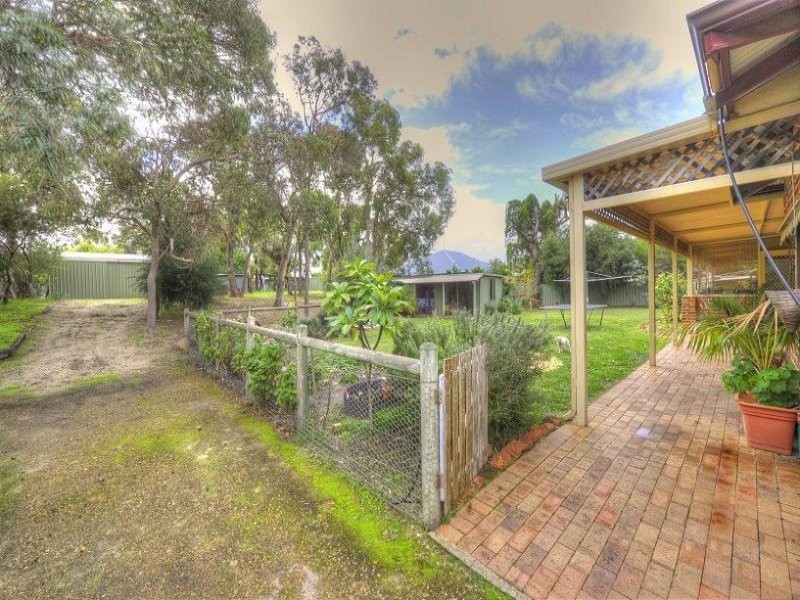 23 Silverton Crescent, Erskine WA 6210