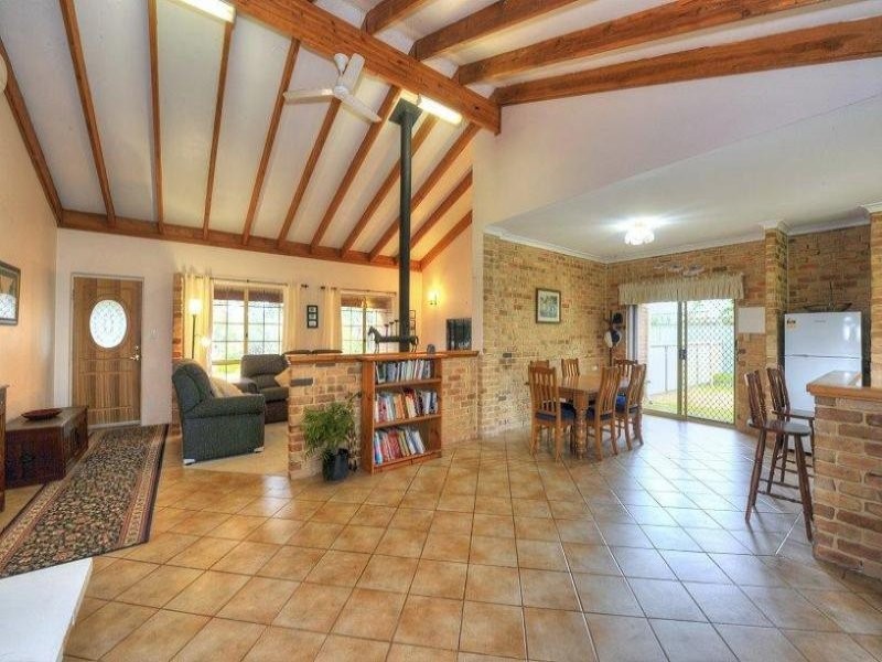 23 Silverton Crescent, Erskine WA 6210