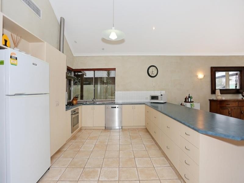 104 Culeenup Road, North Yunderup WA 6208