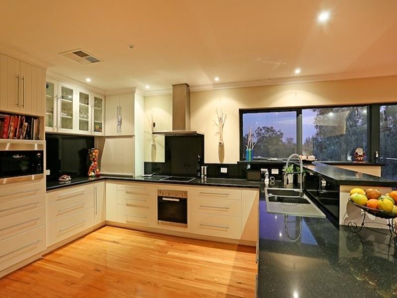 203 Culeenup Road, North Yunderup WA 6208