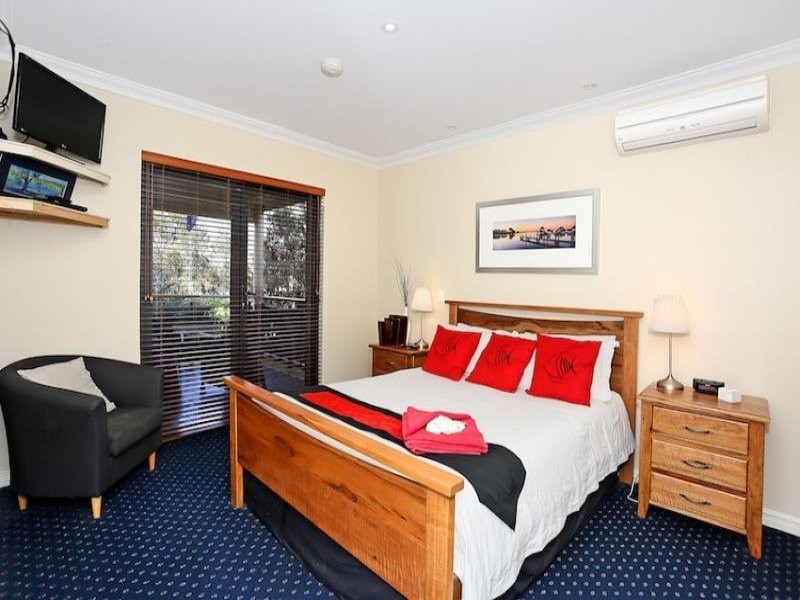 203 Culeenup Road, North Yunderup WA 6208