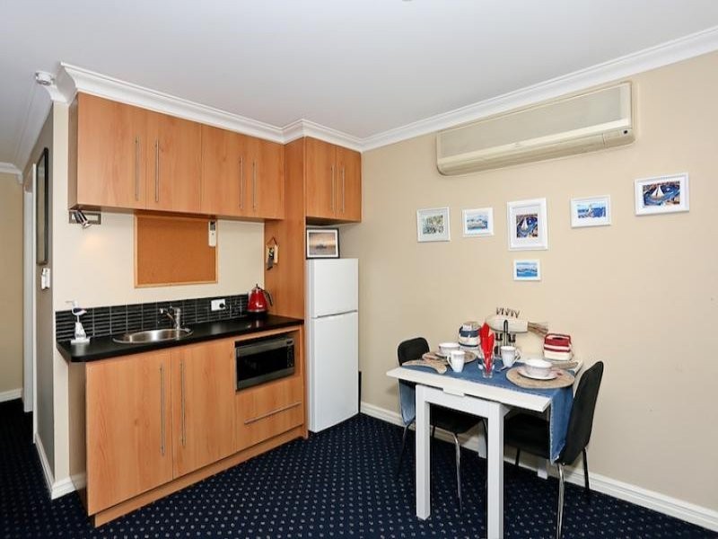 203 Culeenup Road, North Yunderup WA 6208