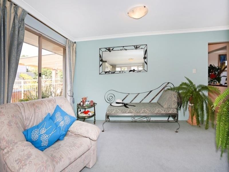 38 Noreena Avenue, Golden Bay WA 6174