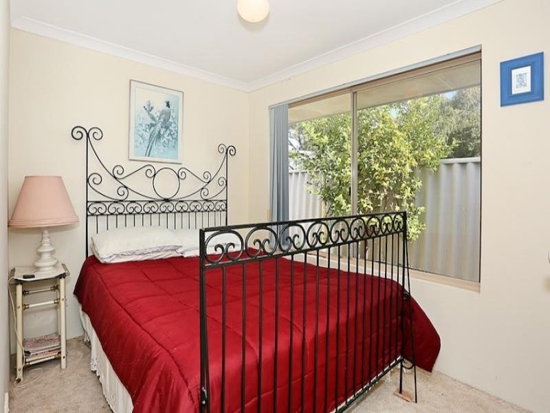 38 Noreena Avenue, Golden Bay WA 6174