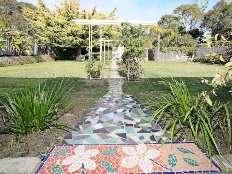 38 Noreena Avenue, Golden Bay WA 6174