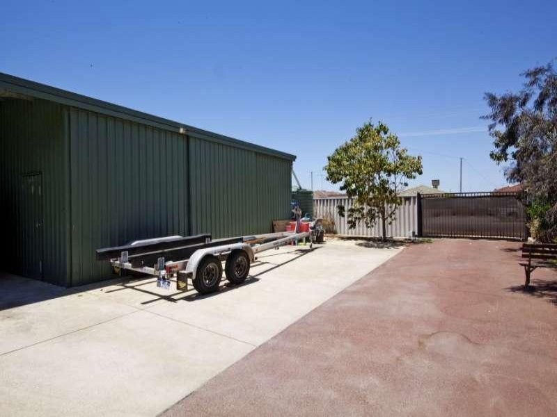 9 Rivergum Esplanade, South Yunderup WA 6208