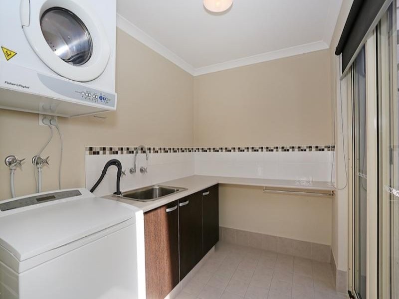 17 Abeona Parade, Madora Bay WA 6210