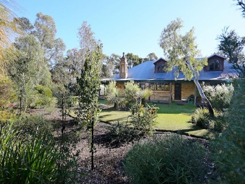 31 Marginata Road, Parklands WA 6180