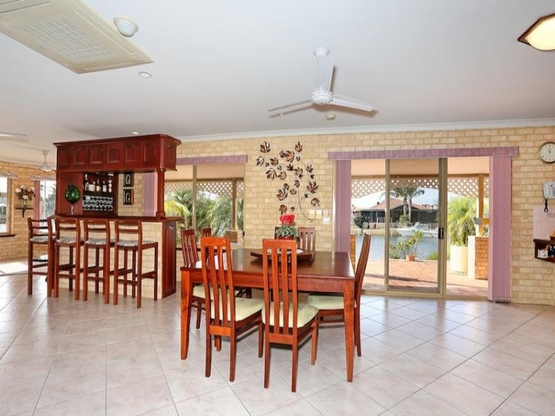 32 Woolah Place, South Yunderup WA 6208