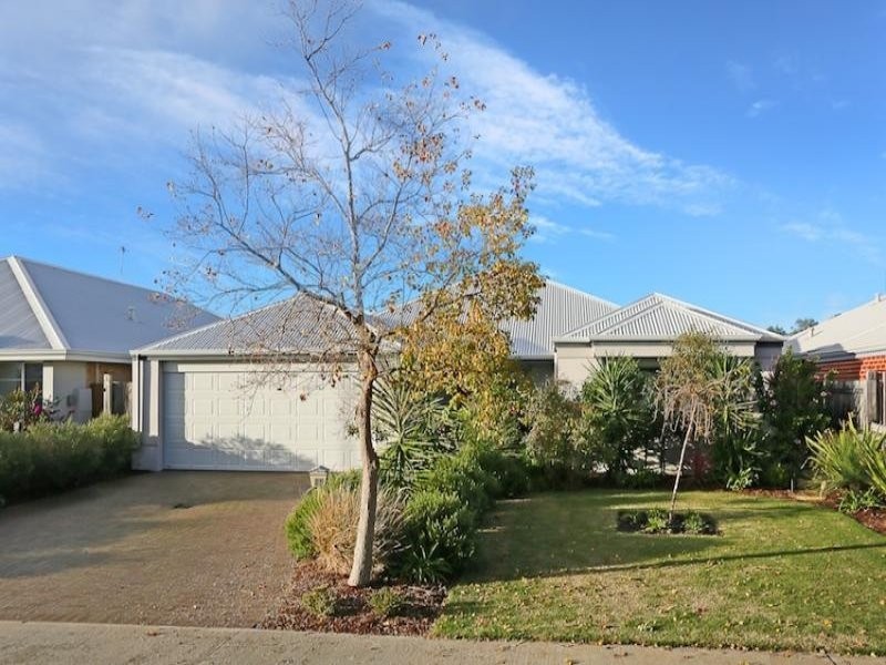 85 Hudson Drive, Dudley Park WA 6210