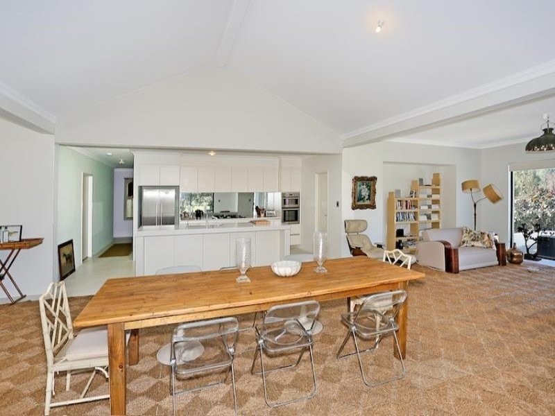 64 Thomasfield Place, Ravenswood WA 6208