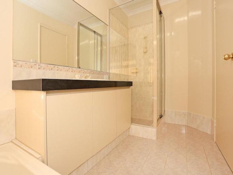 17 Hayman Retreat, Halls Head WA 6210