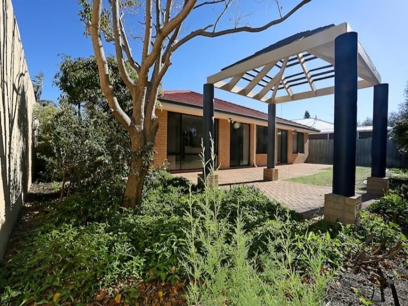 17 Hayman Retreat, Halls Head WA 6210