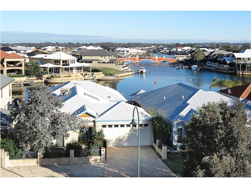 18 Tasman Loop, Dudley Park WA 6210