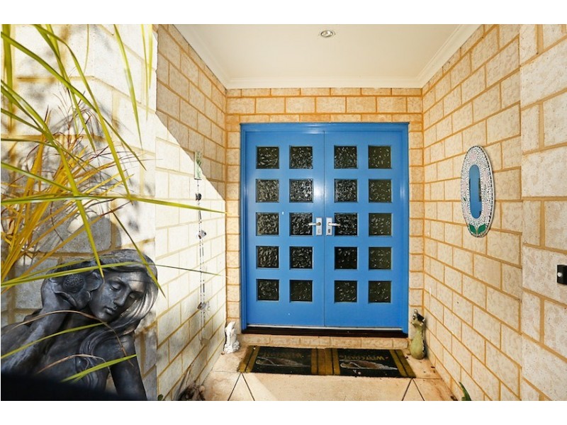 18 Tasman Loop, Dudley Park WA 6210