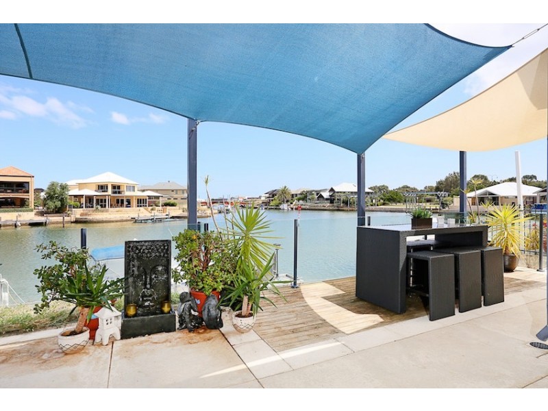 18 Tasman Loop, Dudley Park WA 6210