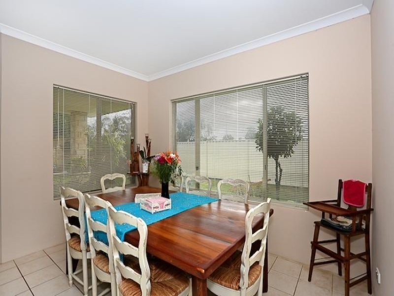 10 Zendora Court, Falcon WA 6210