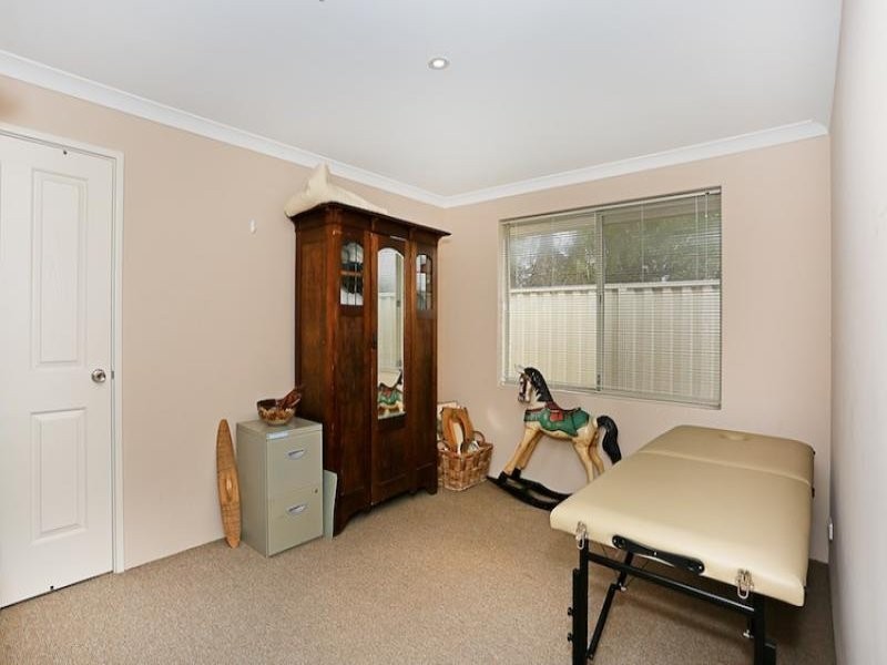 10 Zendora Court, Falcon WA 6210